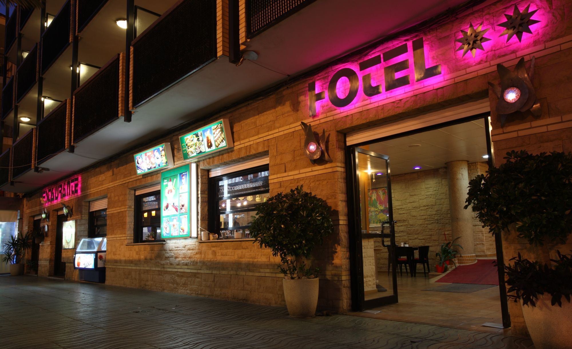 拉卡巴纳酒店 Peñíscola 外观 照片